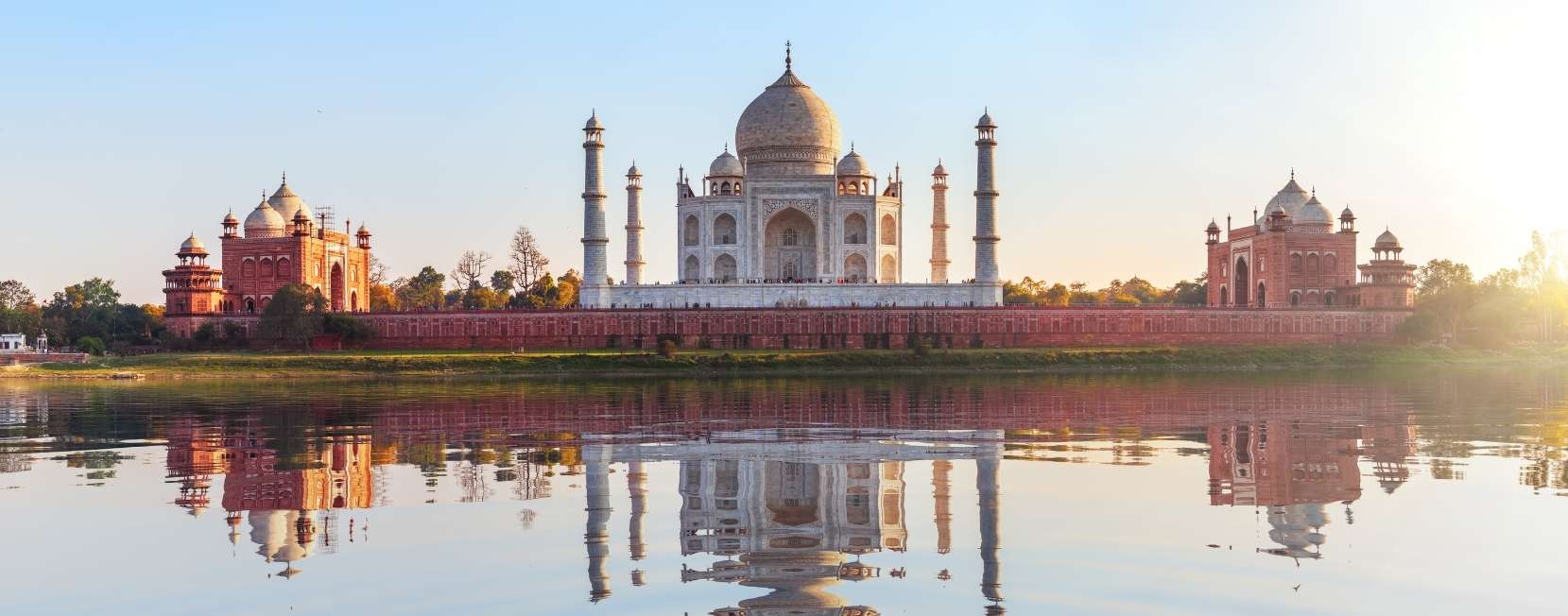 From Delhi: Taj Mahal and Agra Fort Private Sunrise Tour